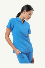 Caniboo: BAILEY 3-pocket womens scrub top in maya blue