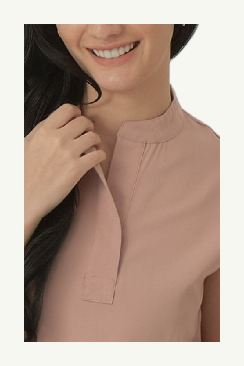 Caniboo: AVA 2-pocket womens scrub top in dusty pink rose